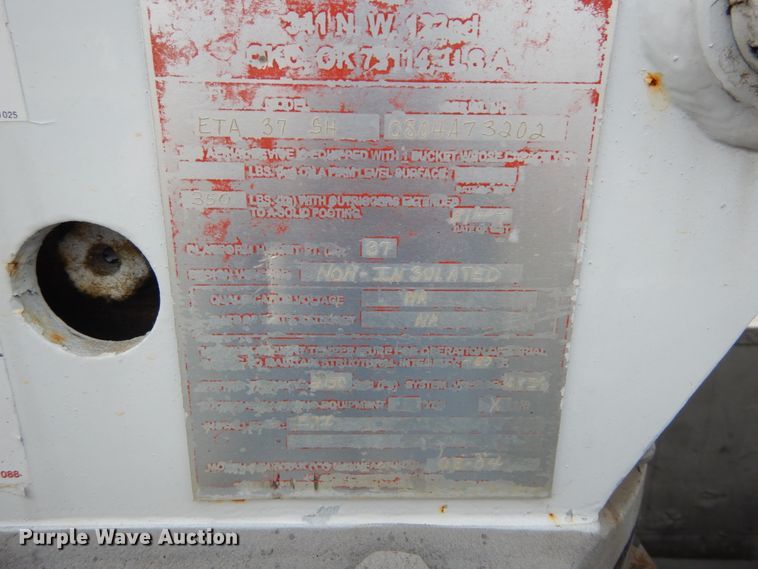 image for item GV9061 2011 Ford F550 Super Duty XL  bucket truck