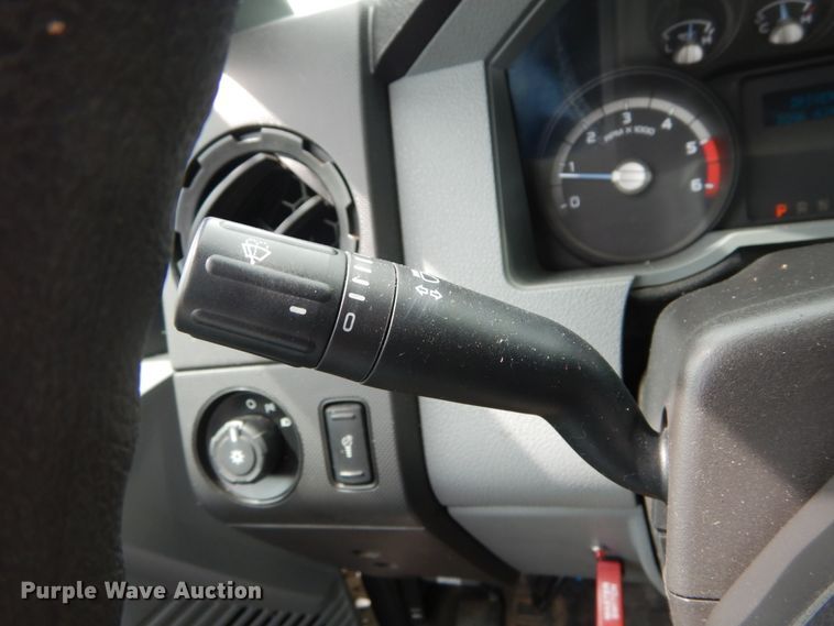 image for item GV9061 2011 Ford F550 Super Duty XL  bucket truck