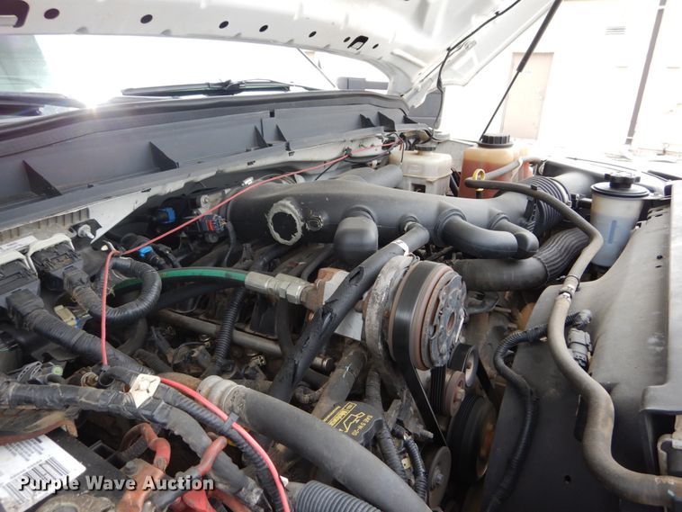 image for item GV9061 2011 Ford F550 Super Duty XL  bucket truck