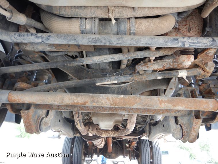 image for item GV9061 2011 Ford F550 Super Duty XL  bucket truck