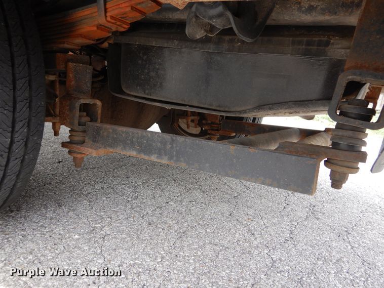 image for item GV9061 2011 Ford F550 Super Duty XL  bucket truck