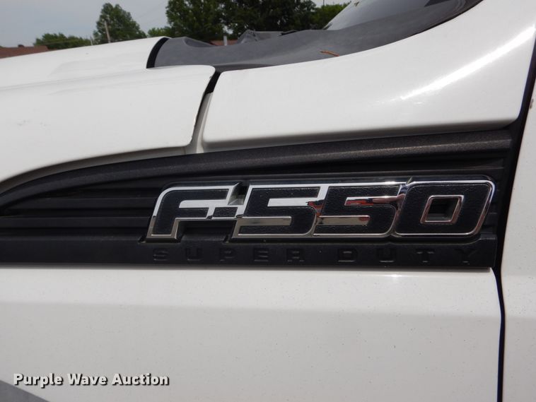 image for item GV9061 2011 Ford F550 Super Duty XL  bucket truck