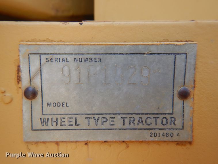 image for item GW9169 1980 Caterpillar 815  soil compactor