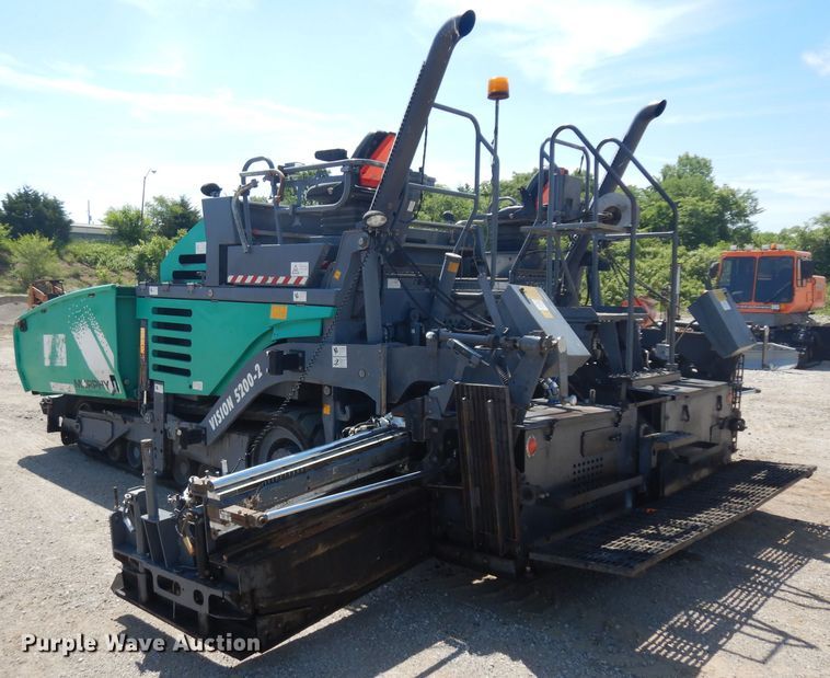 image for item GW9170 2011 Vogele Vision 5200-2  paver