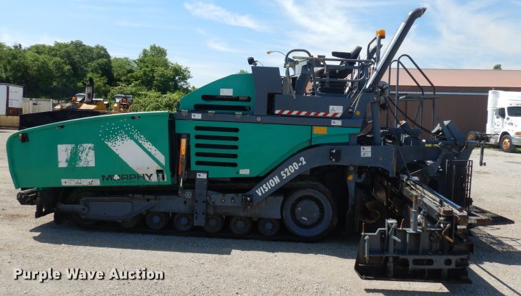 image for item GW9170 2011 Vogele Vision 5200-2  paver