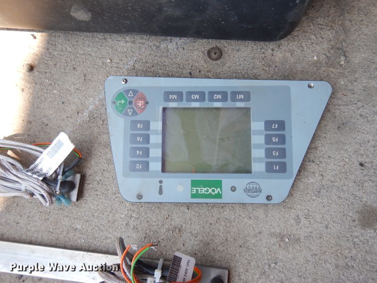 image for item GW9170 2011 Vogele Vision 5200-2  paver