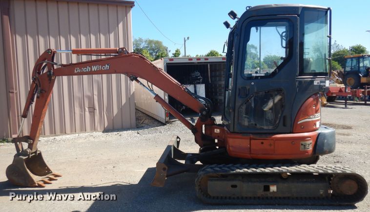 image for item GW9177 Ditch Witch MX352  mini excavator