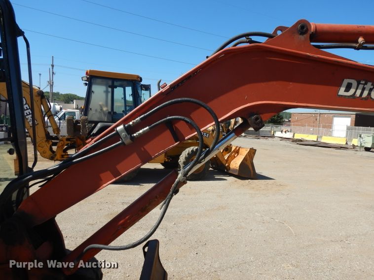 image for item GW9177 Ditch Witch MX352  mini excavator