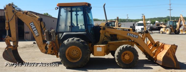 image for item GW9178 1997 John Deere 310SE  backhoe