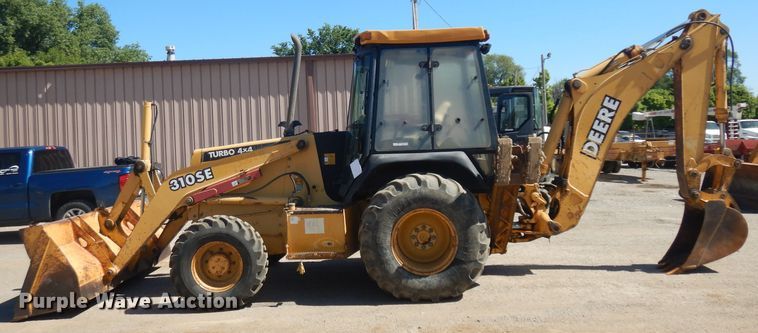 image for item GW9178 1997 John Deere 310SE  backhoe