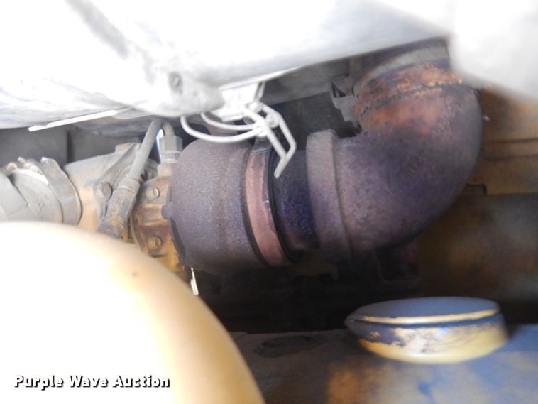 image for item GW9178 1997 John Deere 310SE  backhoe