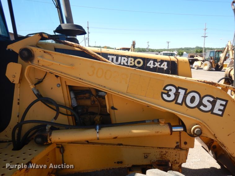 image for item GW9178 1997 John Deere 310SE  backhoe