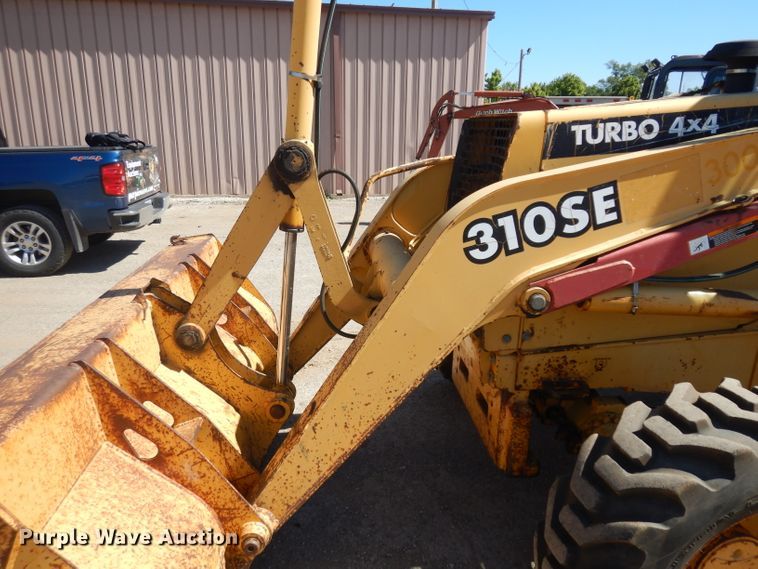 image for item GW9178 1997 John Deere 310SE  backhoe