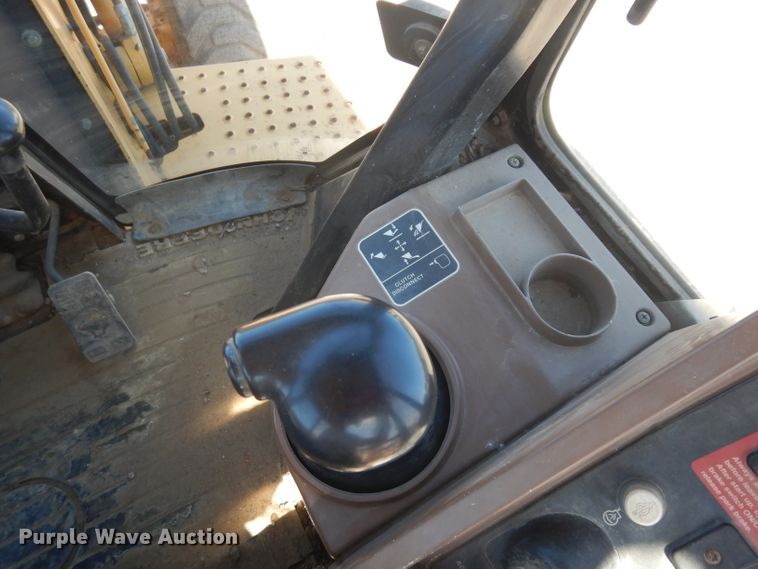 image for item GW9179 1998 John Deere 310E  backhoe