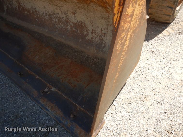 image for item GW9179 1998 John Deere 310E  backhoe