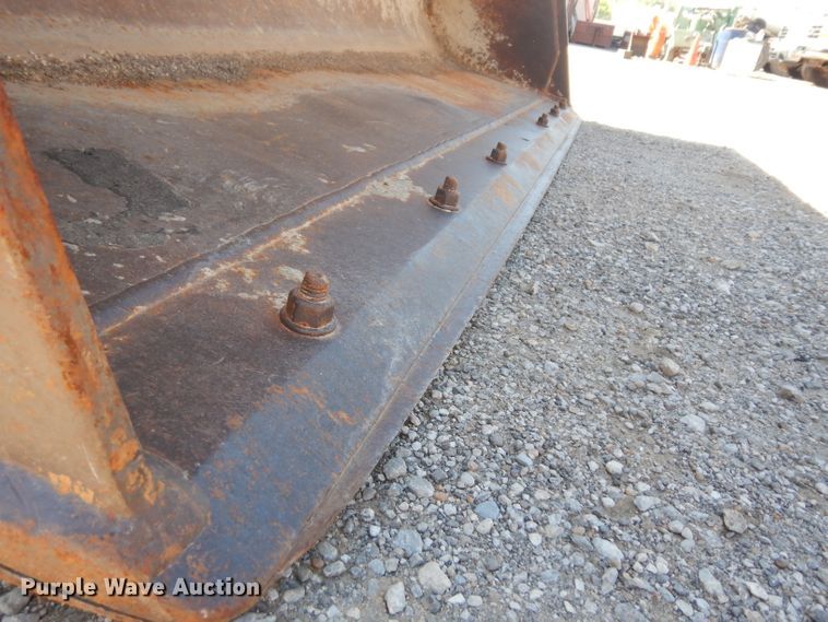 image for item GW9179 1998 John Deere 310E  backhoe