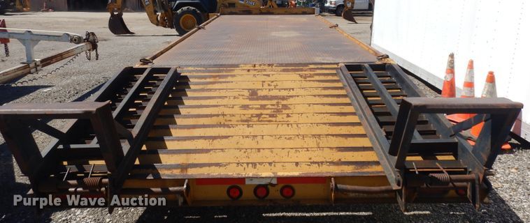 image for item GW9180 1999 Redi Haul equipment trailer