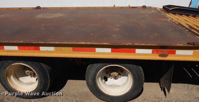 image for item GW9180 1999 Redi Haul equipment trailer