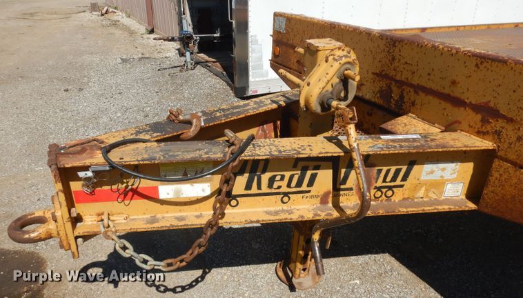 image for item GW9180 1999 Redi Haul equipment trailer