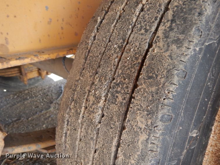 image for item GW9180 1999 Redi Haul equipment trailer