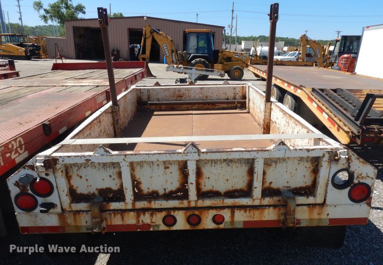 image for item GW9181 1990 Brooks Brothers pole trailer