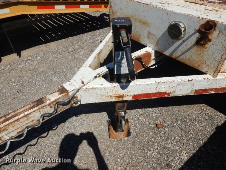 image for item GW9181 1990 Brooks Brothers pole trailer