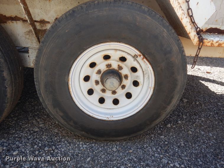 image for item GW9181 1990 Brooks Brothers pole trailer