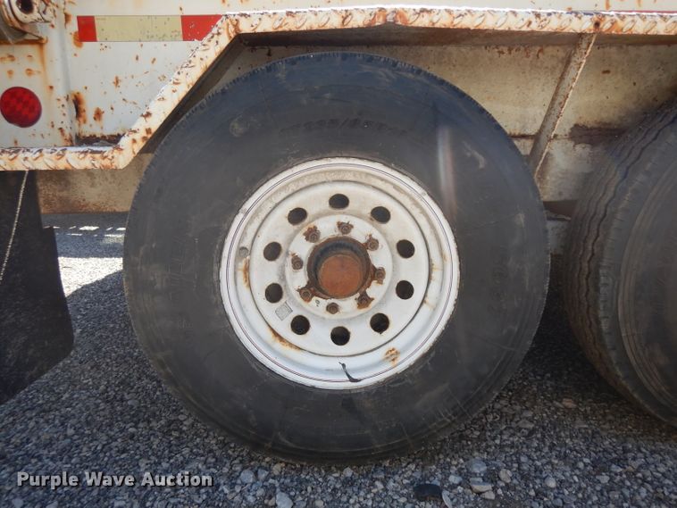 image for item GW9181 1990 Brooks Brothers pole trailer