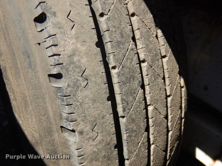 image for item GW9181 1990 Brooks Brothers pole trailer