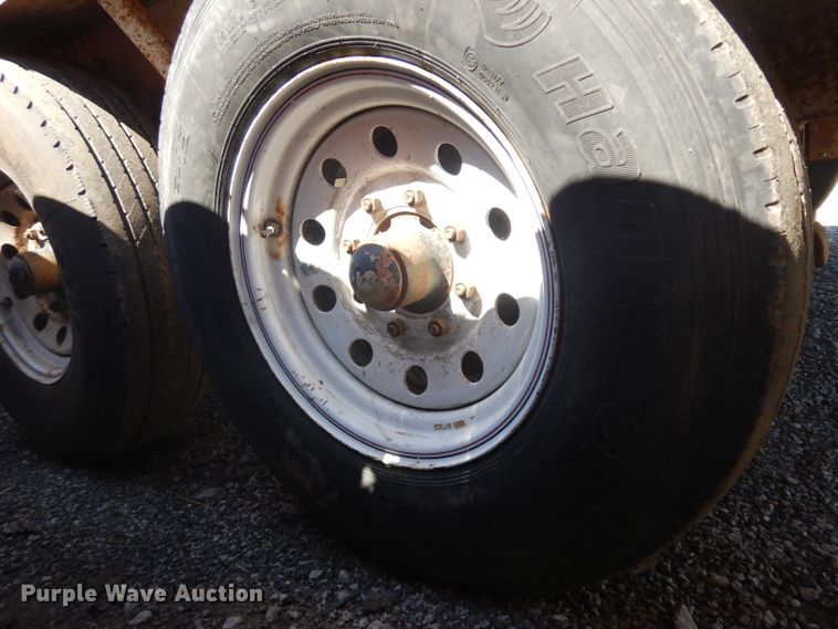 image for item GW9181 1990 Brooks Brothers pole trailer