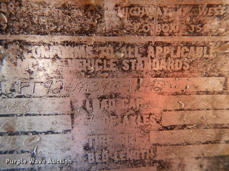 image for item GW9181 1990 Brooks Brothers pole trailer