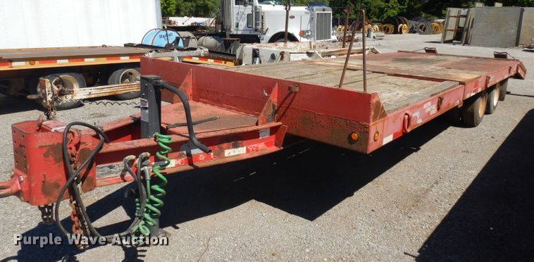 image for item GW9182 2001 Talbert tilt deck equipment trailer