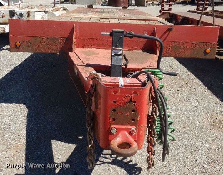 image for item GW9182 2001 Talbert tilt deck equipment trailer