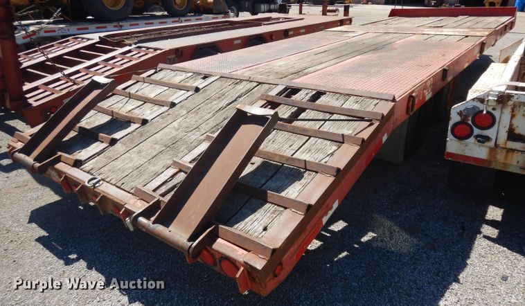 image for item GW9182 2001 Talbert tilt deck equipment trailer