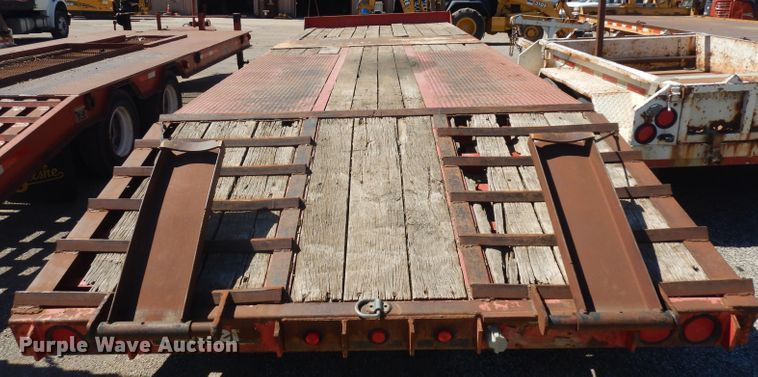 image for item GW9182 2001 Talbert tilt deck equipment trailer