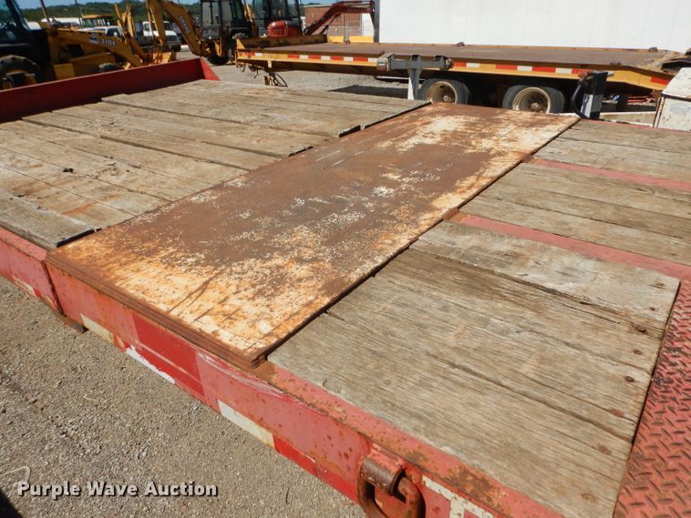 image for item GW9182 2001 Talbert tilt deck equipment trailer