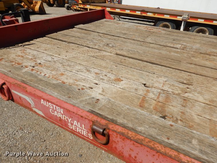 image for item GW9182 2001 Talbert tilt deck equipment trailer