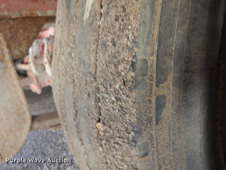 image for item GW9182 2001 Talbert tilt deck equipment trailer