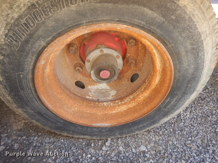 image for item GW9182 2001 Talbert tilt deck equipment trailer