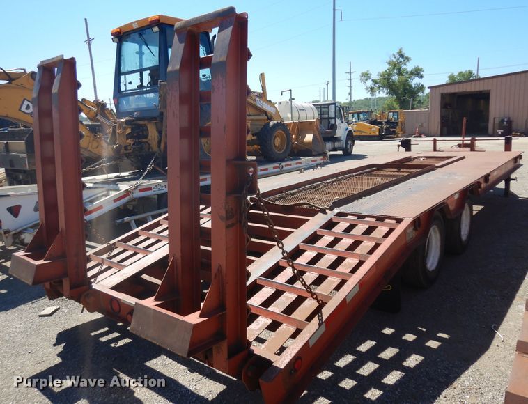 image for item GW9183 2006 Belshe equipment trailer