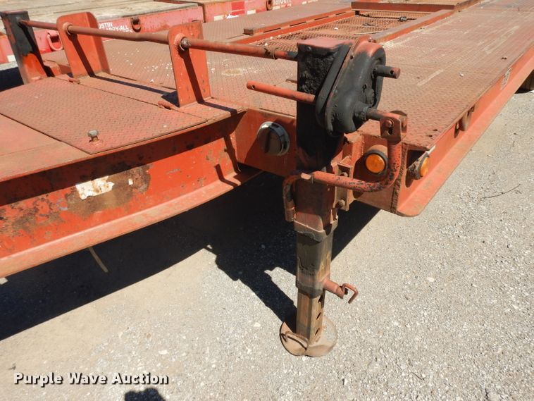 image for item GW9183 2006 Belshe equipment trailer