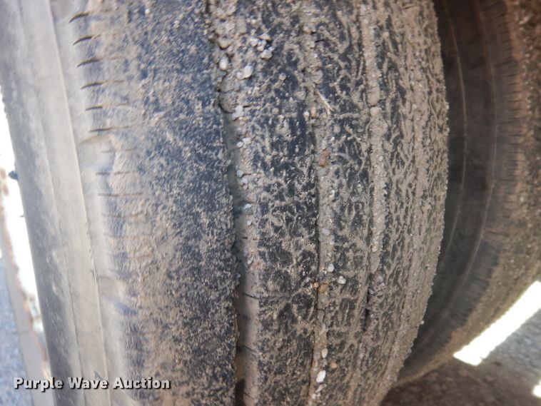 image for item GW9183 2006 Belshe equipment trailer