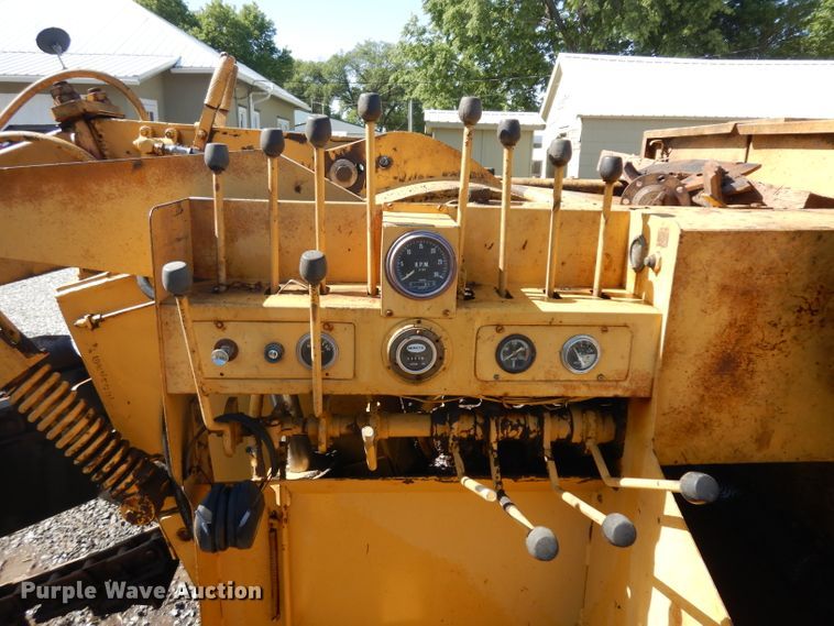 image for item GW9184 Vermeer T600  trencher