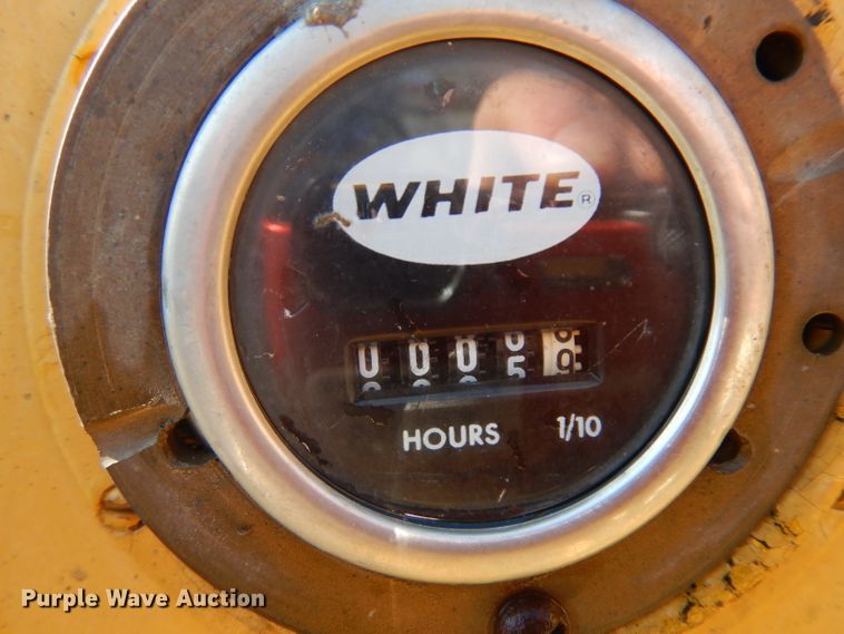 image for item GW9184 Vermeer T600  trencher