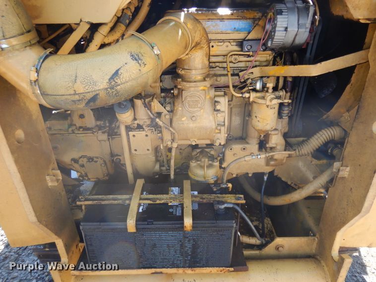 image for item GW9184 Vermeer T600  trencher