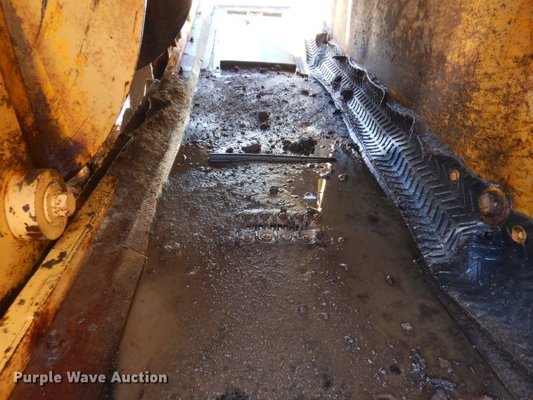 image for item GW9184 Vermeer T600  trencher