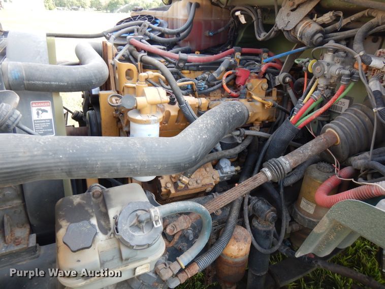 image for item HG9008 2006 Freightliner Business Class M2  flatbed truck