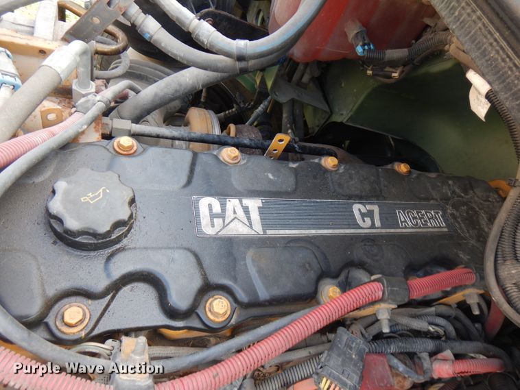 image for item HG9008 2006 Freightliner Business Class M2  flatbed truck