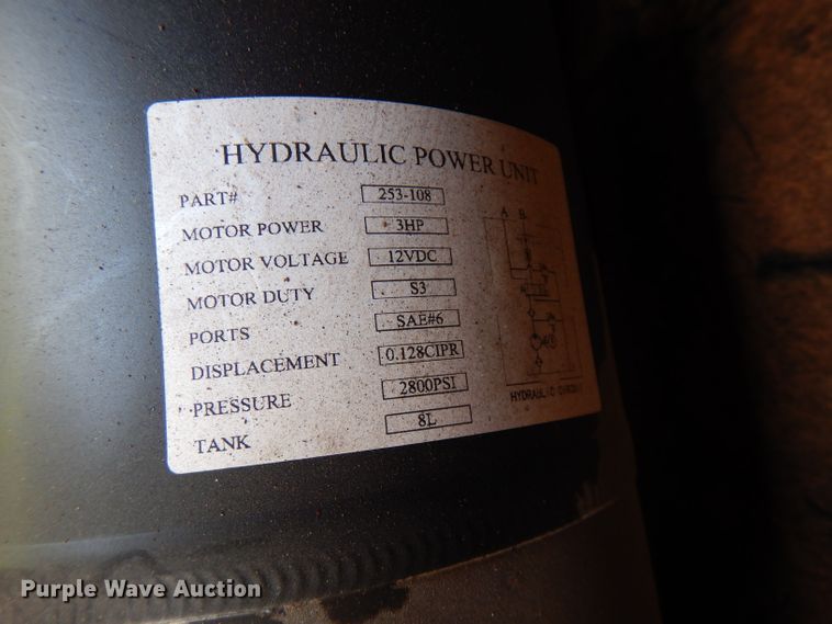 image for item HG9008 2006 Freightliner Business Class M2  flatbed truck