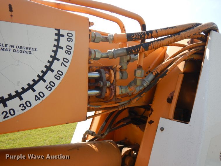 image for item HG9009 2006 International 4400  crane truck